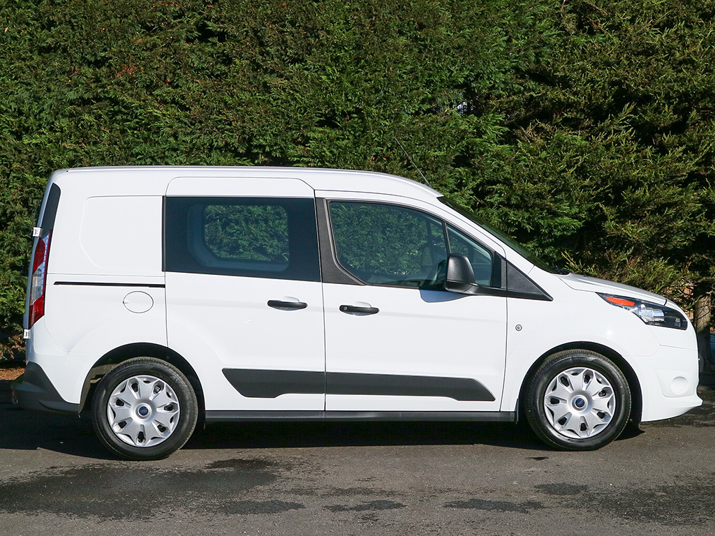 Used Ford Transit Connect 220 Trend 15tdci Euro 6 100ps L1 Swb 5 Seat